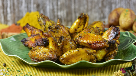 Alas de pollo con hierbas provenzales