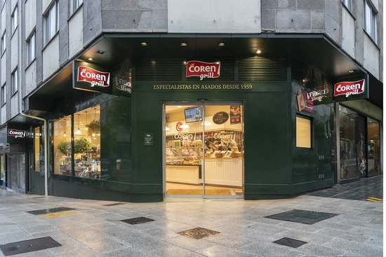 Coren Grill abre su nueva tienda que acerca a Santiago el mejor sabor del campo gallego