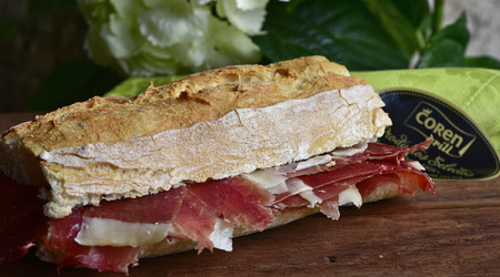 Bocadillo Jam&oacute;n Ib&eacute;rico 